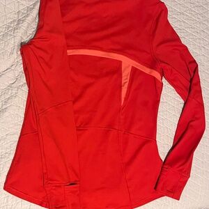 Lightweight fitted athletic jacket